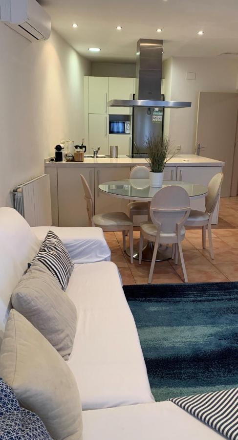 Apartament En Placa Nova 2, ปาลาฟรูเจย์ ภายนอก รูปภาพ