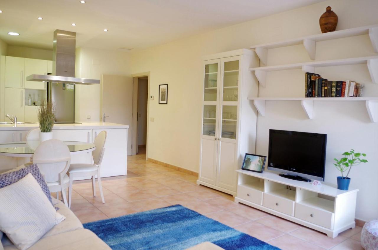 Apartament En Placa Nova 2, ปาลาฟรูเจย์ ภายนอก รูปภาพ
