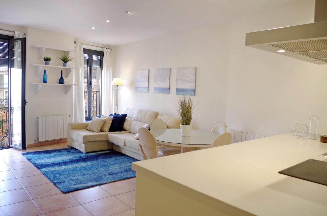Apartament En Placa Nova 2, ปาลาฟรูเจย์ ภายนอก รูปภาพ